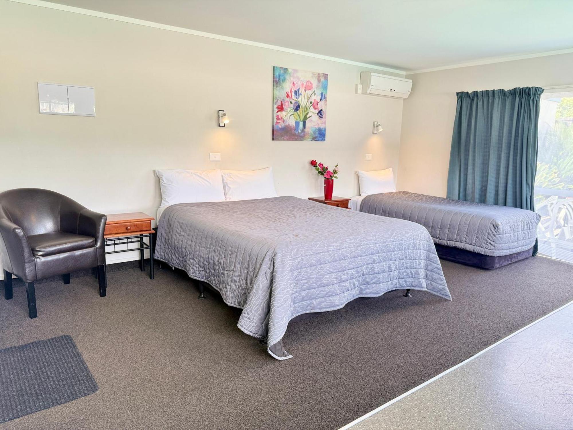 Continental Motel Уангарей Екстериор снимка